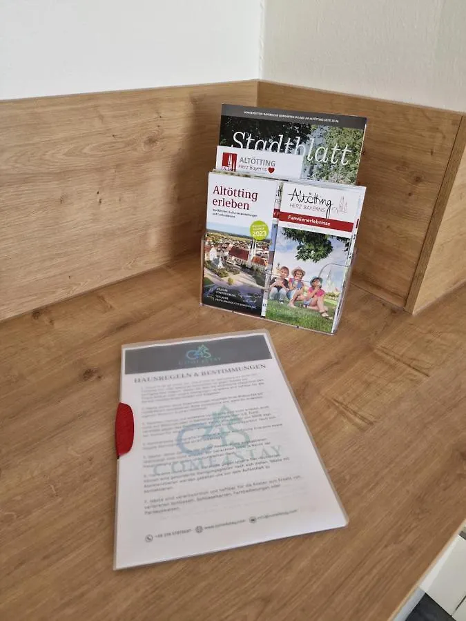 Apartmán C4S Come4Stay Altoetting - 3-Zi Whg I Zentrale Lage I Parkplatz I Balkon I Wifi I Smarttv I 1 Kingsize, 1 Queensize Bett I Office Arbeitsplatz I Wohnbereich Mit Couch Und Essbereich I Voll Ausgestattete Kueche I Nespresso Německo